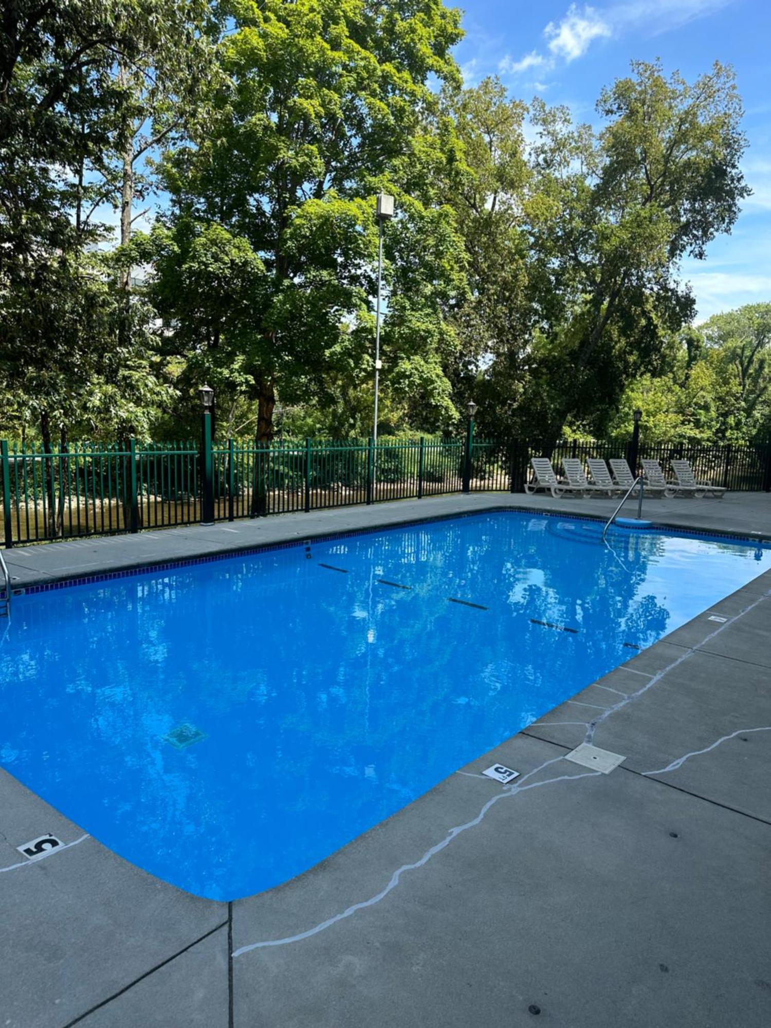 פיג'ן פורג' River Place Condos #101 2Bd מראה חיצוני תמונה